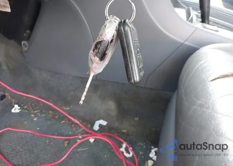 2004 Honda Accord 2.4 Ex from USA, damaged, VIN 1HGCM56754A178233